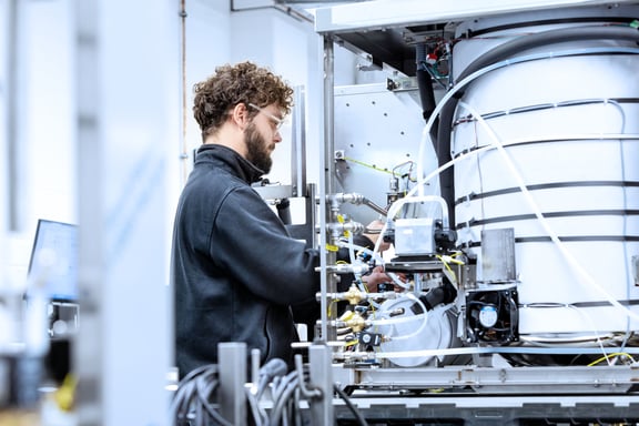 Qualité du processus grâce à la technique de commande et de régulation précise des autoclaves Systec