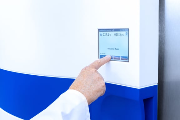 Convivialité et ergonomie pour une utilisation intuitive des autoclaves Systec