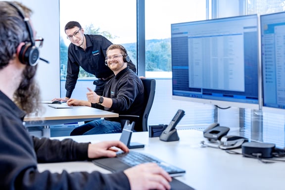 Travailler chez Systec : des postes de travail modernes
