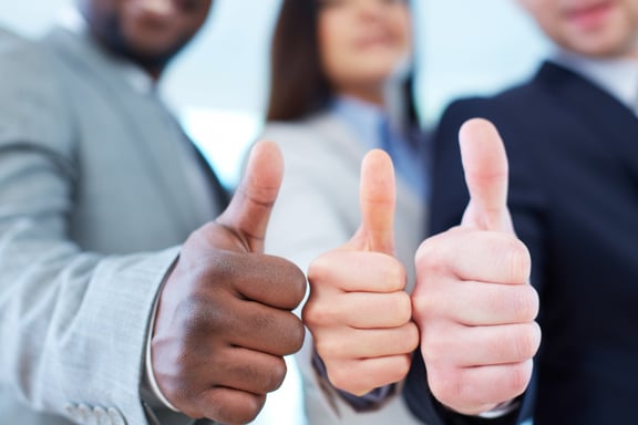 Valeurs d'entreprise et responsabilité Systec - Pouce vers le haut