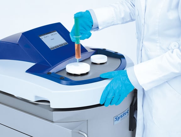 Systec Mediaprep : Dispositif de remplissage entièrement stérilisable